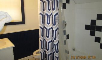 1006 Locust St, Atlantic, IA 50022