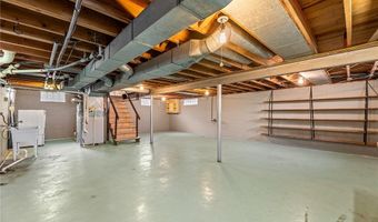 2330 Parkway Blvd, Alliance, OH 44601