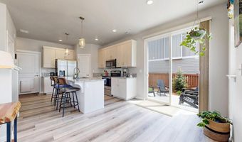 228 E 4th St, Berthoud, CO 80513
