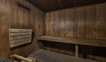 425 South St 2004, Honolulu, HI 96813
