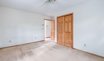 91 Decker Rd, Ancram, NY 12502