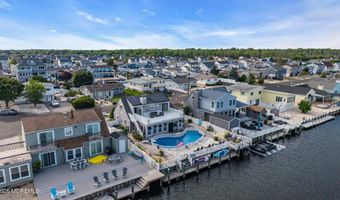91 S Ronald Ave S, Bayville, NJ 08721