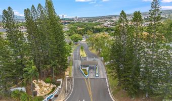 585 Mananai Pl 26U, Honolulu, HI 96818