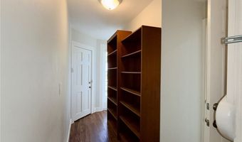 2013 Kakela Dr Back Right, Honolulu, HI 96822