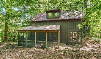 6559 Poston Rd, Athens, OH 45701