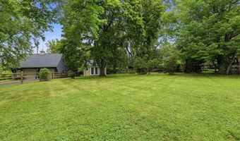 49 W SKIPPACK Pike, Ambler, PA 19002