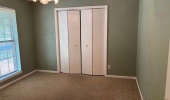 1351 Reynolds St, Bainbridge, GA 39817