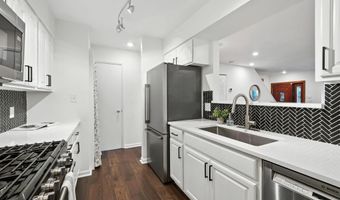 1055 MICHIGAN Ave NE, Washington, DC 20017