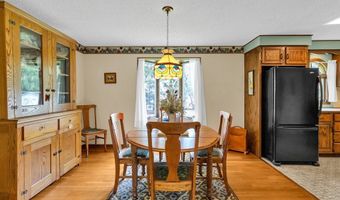 1581 N Forest Rd, Amherst, NY 14221