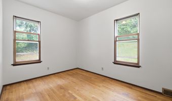 1109 S 2nd St, Alma, WI 54610