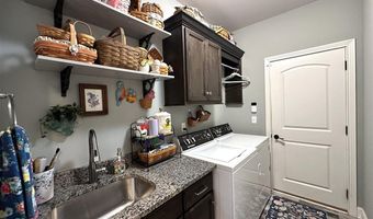 353 Old Post Dr, Alvaton, KY 42122