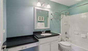 40418 N South Newport Dr, Antioch, IL 60002