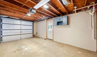 2515 Lakeshore Rd, Bean Station, TN 37708