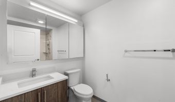 957 BROADWAY 201, Bayonne, NJ 07002