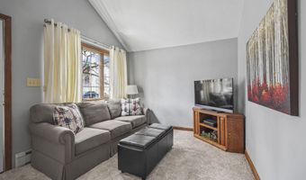 17 Cedar Ave, North Middletown, NJ 07748