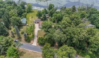 9079 BOELTER LAKE Dr, Almond, WI 54909