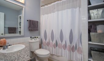 4450 Trapline Dr, Anchorage, AK 99516