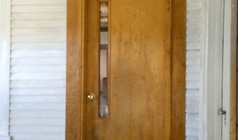 215 N H St, Albion, WA 99163