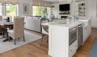 7 Compass Way D101, Westerly, RI 02891