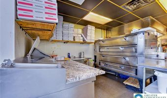 Drake's Pizzeria, Allentown, PA 18109