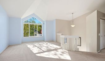 9061 Little Brook St, Anchorage, AK 99507