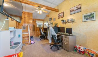 10 Tanglewood Rd, Albany, NY 12205