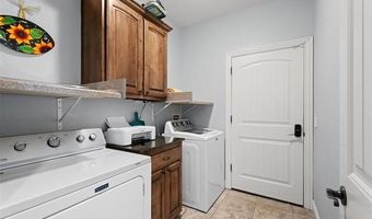 5711 Nottingham Pl, Bartlesville, OK 74006