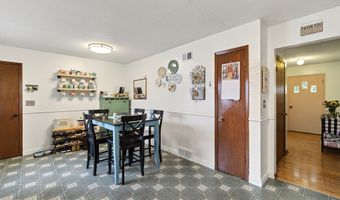 229 NW Arlan Dr, Ankeny, IA 50023