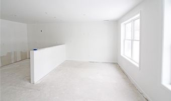 8983 Iroquois St, Angola, NY 14006