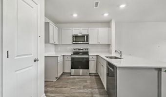 605 Wilder Bloom Path, Aberdeen, NC 28315