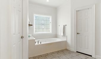 2406 Bonne Terre Blvd, Biloxi, MS 39531