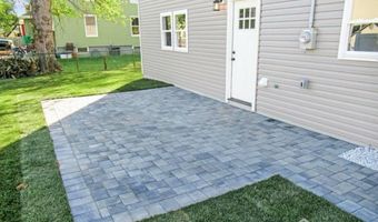 156 Cliffwood Ave, Aberdeen, NJ 07721