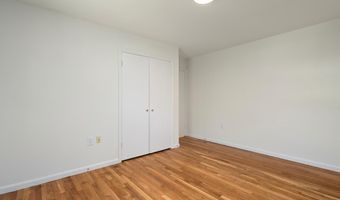 4300 ROBERTS Ave, Annandale, VA 22003