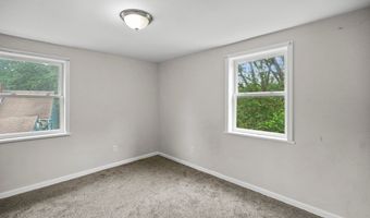 1940 8th St, Akron, OH 44314