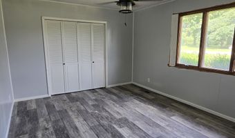 1800 White Dr, Batesville, AR 72501