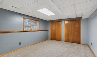 1618 5th Ave SW, Altoona, IA 50009