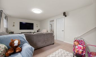 8556 Green Valley Dr, Indianapolis, IN 46217