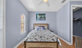 6407 MAYRA SHORES Ln, Apollo Beach, FL 33572