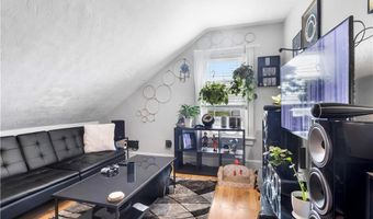 38 Vine St, East Providence, RI 02914