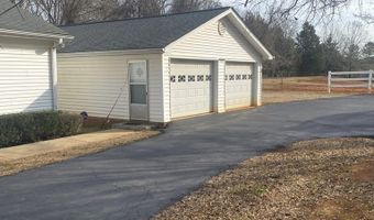 624 Stevenson Rd, Abbeville, SC 29620