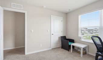 1158 35th St SW, Altoona, IA 50009