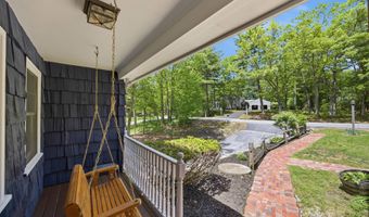 5 Pinecrest Cir, Bedford, NH 03110