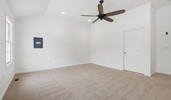 118 COUNTRYSIDE Ln, Bear, DE 19701