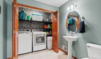 9760 Jade Dr, Allendale, MI 49401