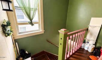 42 Lincoln Ave, Amsterdam, NY 12010