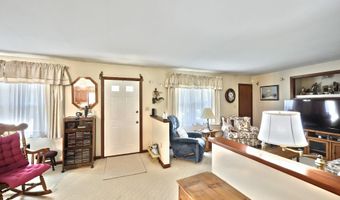 244 MILLER, Akron, PA 17501