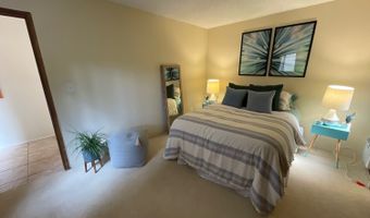 319 Kaelepulu Dr 202, Kailua, HI 96734