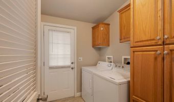 20248 HIGHWAY 213, Oregon City, OR 97045