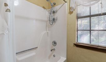 640 11TH St, Alabaster, AL 35007