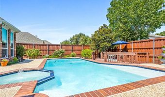 6404 Skyline Dr, The Colony, TX 75056